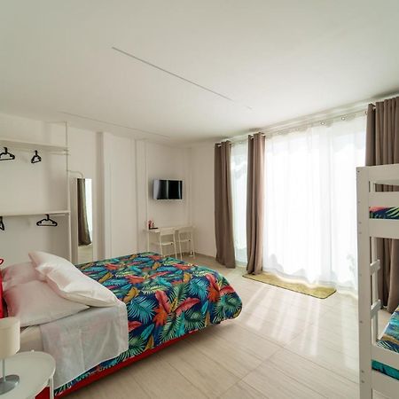 Nni Mia Hotell Modica Eksteriør bilde